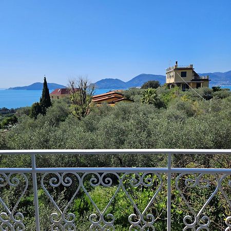 Villa Degli Ulivi - Free Parking Lerici Bagian luar foto