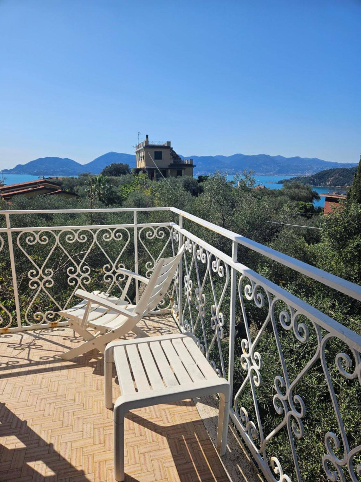 Villa Degli Ulivi - Free Parking Lerici Bagian luar foto